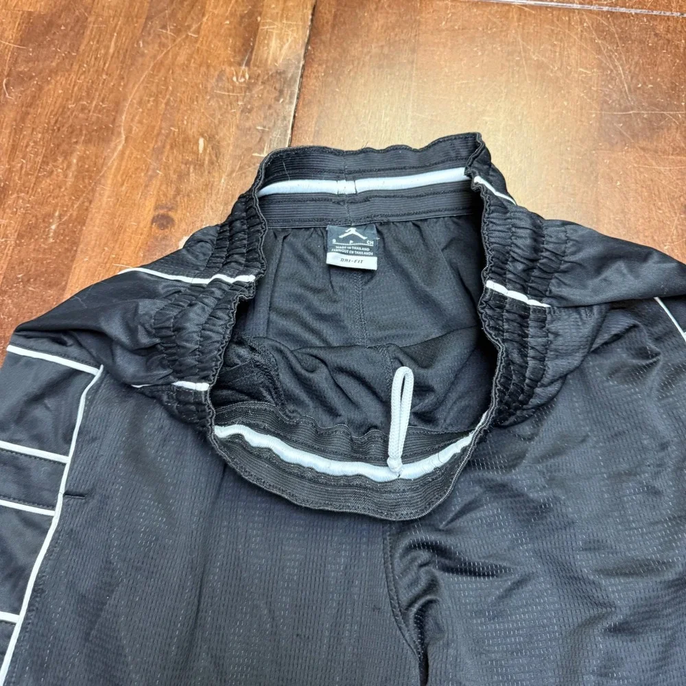 Jordan Basketball Shorts Mens Small Black Dri-FIT Mesh Athletic 896271‎ Jumpman